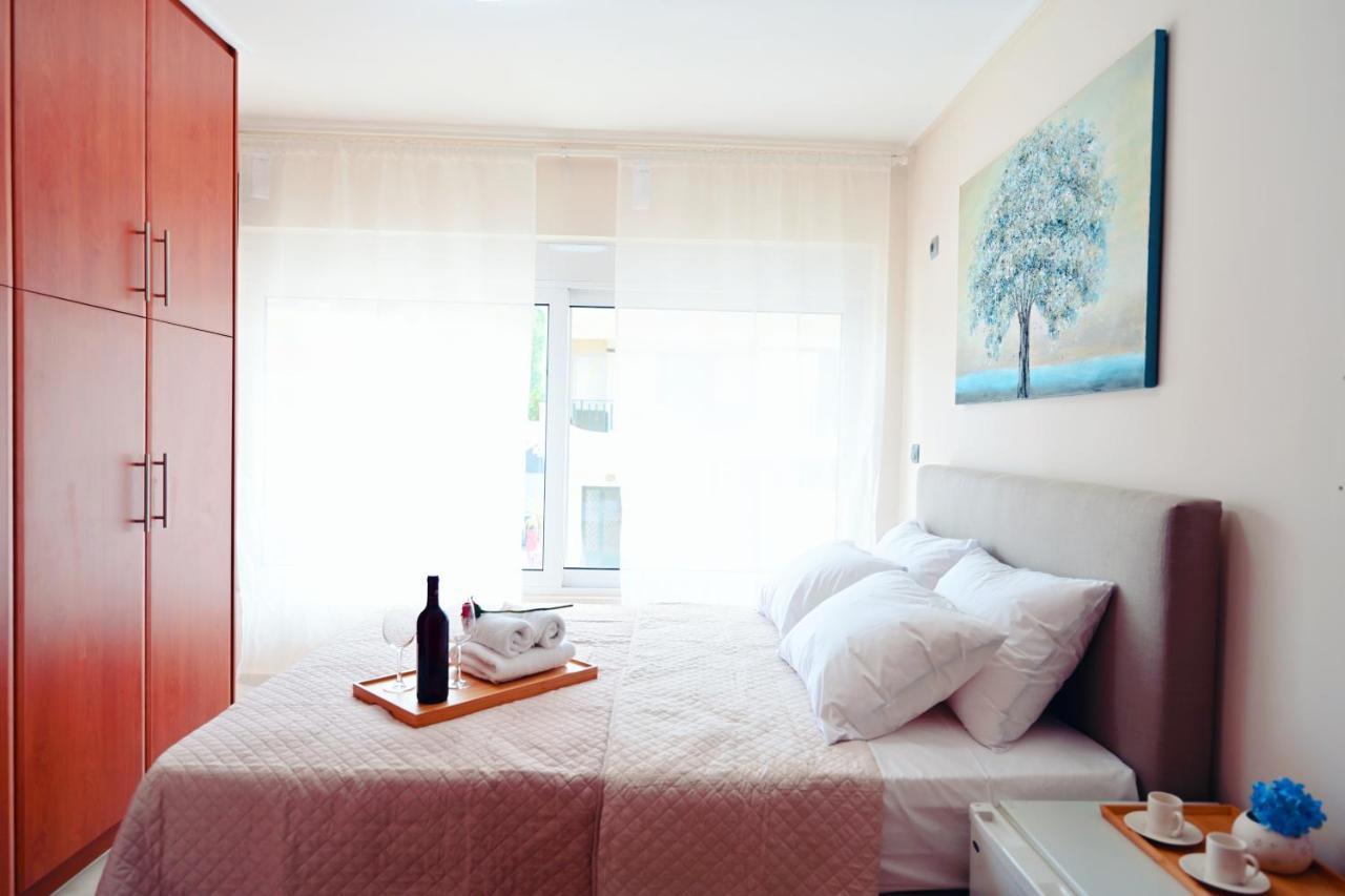 New Times Seafront Hotel Apartments Melissi Melíszi Kültér fotó